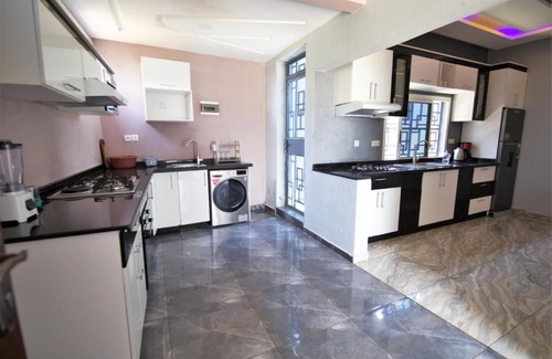 Yaounde Villa | MMA SWEET PALACE