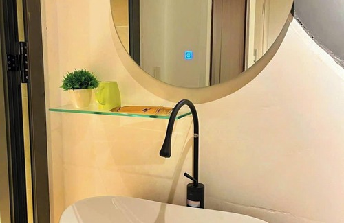 Ninh Kieu Casa | MMT Homestay