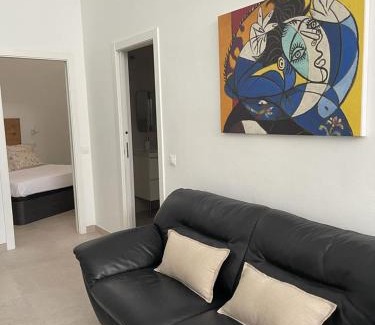 Bailen-Miraflores Apartamento | MN Homes Fonseca A