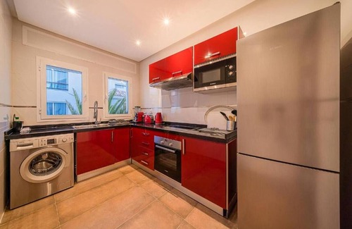 Mnar Apartamento | Mnar CASTLE for 2 Pers in 2 Rooms Suite Sea View