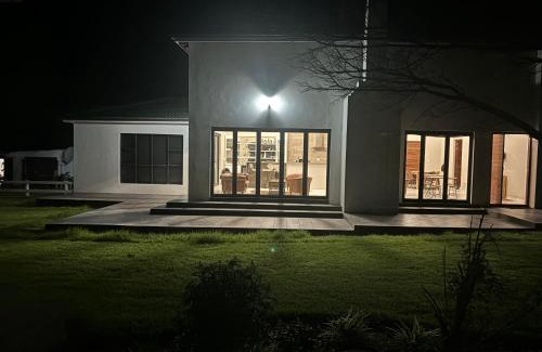 Komani Casa | Mnembe Safari Game Lodge