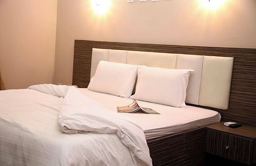 Abuja Hotel | Mo-House Hotels and Events Centre