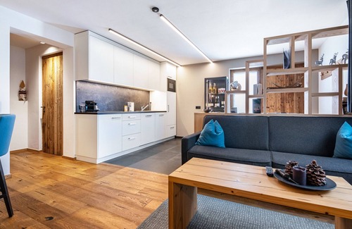 St. Valentin auf der Haide Chalet De Esquí | Moderno apartamento vacacional Chalet Ortles con vistas a la montaña y Wi-Fi