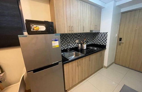 Barangay 76 Condominio | MOA Staycation at Shore 2