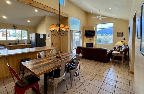 Moab South Valley Casa | 3 baños Rim Village, en la cerca sur, excelentes vistas, lugar muy cómodo para quedarse