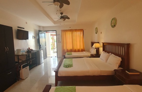 Moalboal Casa | Moalboal Tropics