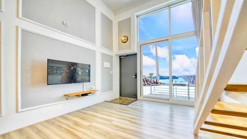 Yeosu Casa | Moamoa Spa Pension