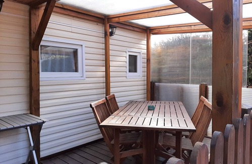 Besse-en-Chandesse Casa | Mobil-Home 4/6 places *Loupiots