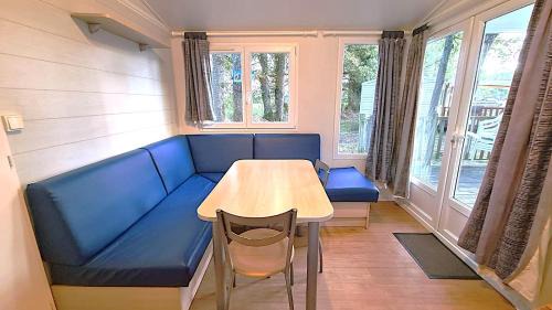 La Boissiere-de-Montaigu Otro | Mobil home ACCESS avec TV 2 Ch 5 Pers Puy duFou 210FS