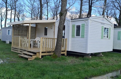La Boissiere-de-Montaigu Apartamento | Mobil home climatisé, Wi-Fi, 30 minutes du Puy duFou, proche de la piscine