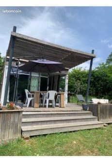 Saint-Priest-des-Champs Otro | Mobil-home chalet chez l'habitant, au coeur des Combrailles, à 5 min du Pont du Bouchet