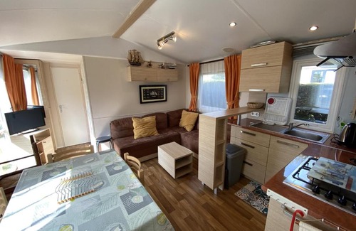 Fouras Casa | Mobil-home à Fouras : Proche Plage, 2 Chambres, TV, Plancha, Parking, Idéal Famille - FR-1-709-58
