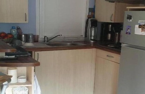 Saint-Yvi Casa | Mobil-home 3 Chambres Dans un Camping Boisé