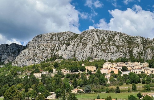 Saint-Auban Casa | Mobil Home Dans un Camping en Pleine Nature