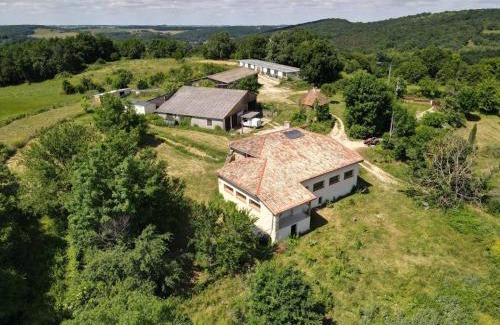 Aurignac Otro | MOBIL-HOME Ferme La Fée Spiruline AURIGNAC