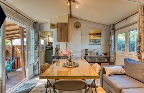 Gallargues-le-Montueux Casa | Mobile Home Rental Camping Les Amandiers