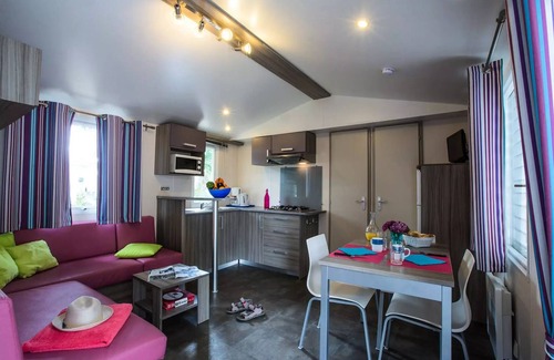 Clohars-Fouesnant Casa | Mobile home ● Aufgehobene Terrasse