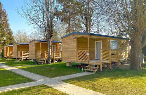 Triel-sur-Seine Chalet De Esquí | Mobile Home Chalet