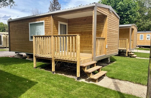 Triel-sur-Seine Chalet De Esquí | Mobile Home Chalet