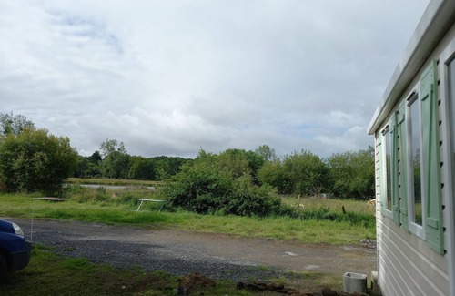 Jullouville Casa | Mobile home in campsite, ideal for families, close to beaches