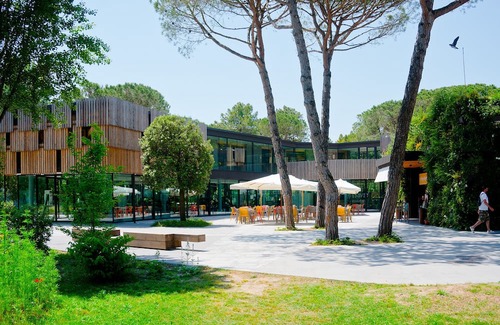 Zadina Pineta Casa | Mobile home in Cesenatico, 2 bedrooms 2 bathrooms on the camping close to nature