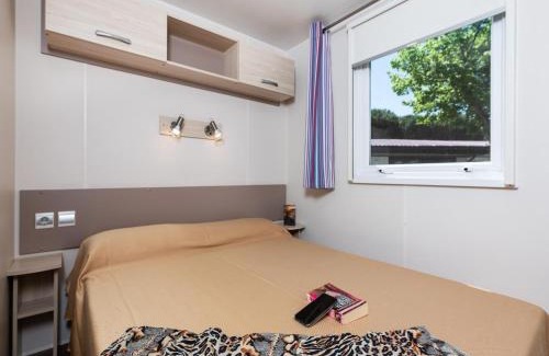 Zadina Pineta Chalet De Esquí | Mobile Home in Italy near the Beach
