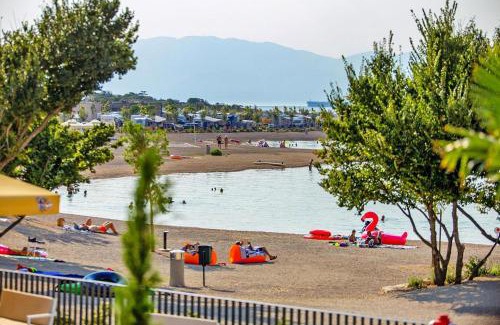 Municipality of Omisalj Casa | Mobile Home in Omisalj by Pusca Bay Beach