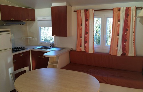 Gabillou Casa | Mobile home on a farm with swimming pool