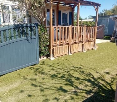 Villeneuve-les-Beziers Apartamento | Mobile home Portiragnes