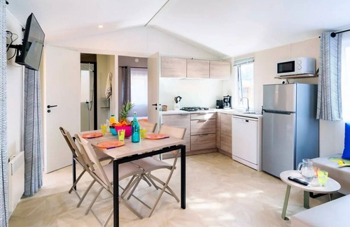 Asserac Casa | Mobilheim Premium Sable Seite 4 Teile 6 Personen + TV