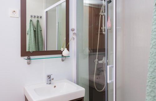 Lanterna Otro | Mobile Homes Casapini in FKK Camping Solaris
