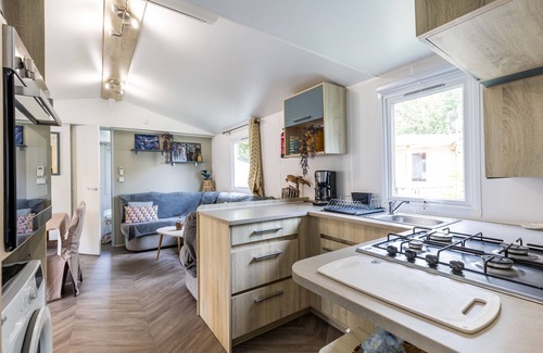 Lege-Cap-Ferret Alquiler De RV | Mobilhome, 3 habitaciones y 2 baños, con terraza, pista de tenis y parrilla