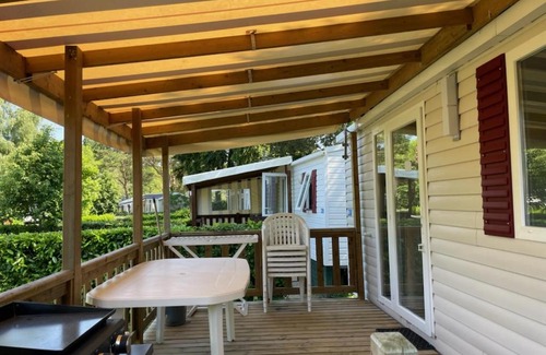Coulanges Otro | mobilhome JENNYFER et LOGAN
