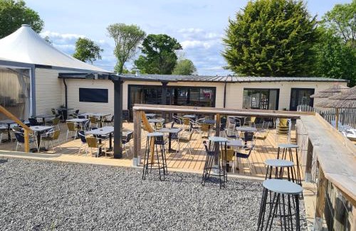 Clohars-Carnoet Otro | Mobilhome tout confort 4 pers 2 chambres N10 Camping Paradis Le Pouldu