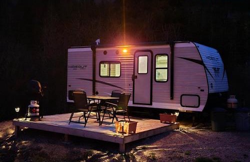 White Point Casa | Moceanset Getaways - Elegant, Ocean, Mountain and Sunset Views "Camping Experience"