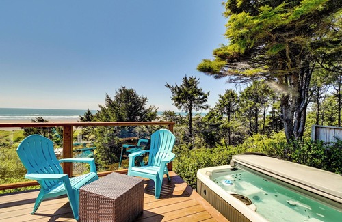 Moclips Cabaña | Moclips Home w/ Hot Tub & Stunning Beach Views!