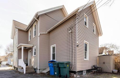 Downtown Rochester Apartamento | Mod Abode 2 bdrm Highland UofR Downtown