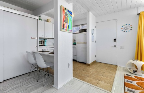 Twin Palms Condominio | Mid Mod Pad en el Ocotillo Lodge