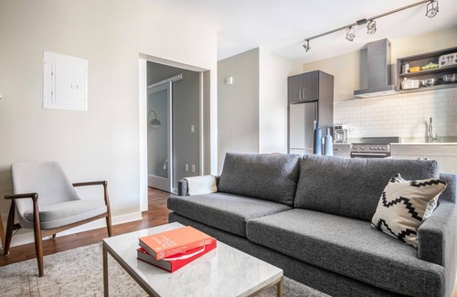 Mount Vernon Triangle Apartamento | Mod Mount Vernon 1BR w/ Gym, Rooftop, nr. Restaurants, by Blueground