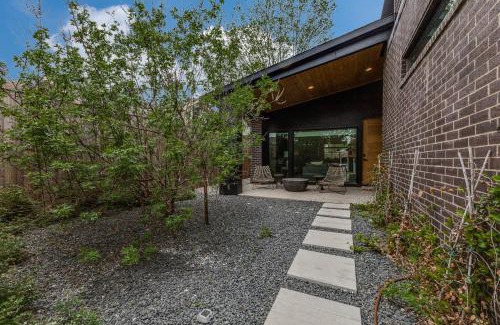 Lower Greenville Casa | Mod Squad