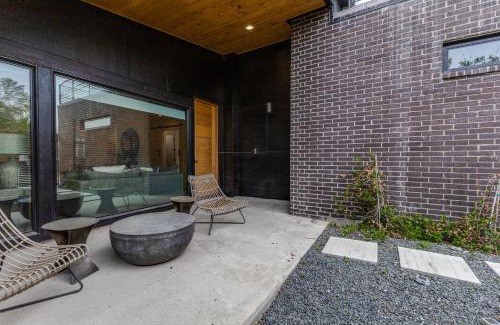 Lower Greenville Casa | Mod Squad