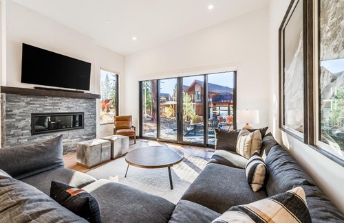 Truckee Casa | Modane Modern