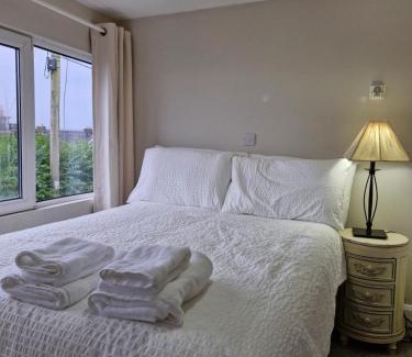 Cork Casa | Model Cottages