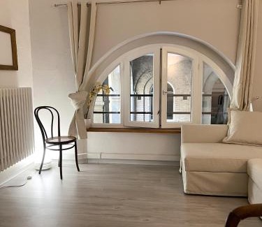 Old Town Apartamento | Modena Centro Nuovo Appartamento Vicino alla Stazione