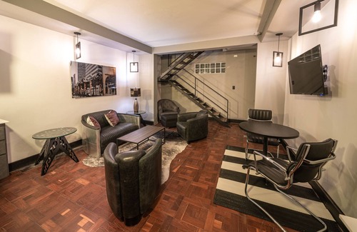 Patio Bonito Apartamento | Moder experience at this beautiful unit.Located in the exclusive Astorga!