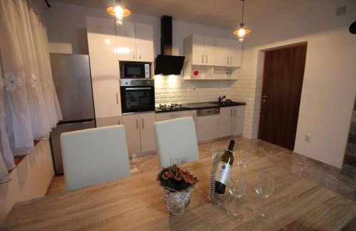 Povile Apartamento | Moderan apartman u blizini mora