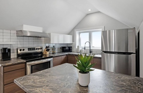 Welland Apartamento | Modern 1 Bdrm|Laundry|BBQ|Deck