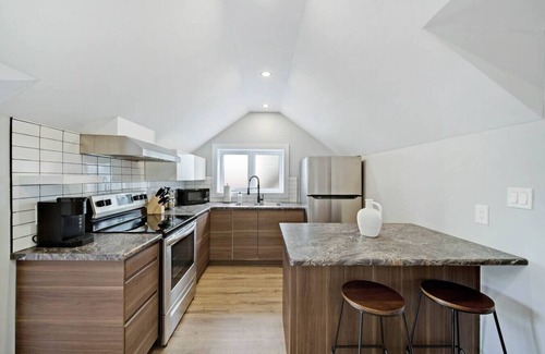 Welland Apartamento | Modern 1 Bdrm|Laundry|BBQ|Deck