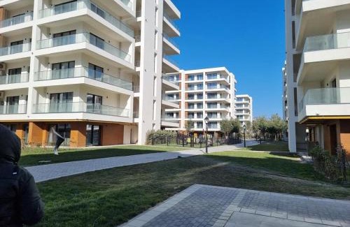 Nardaran Apartamento | Modern 1-Bedroom Apartment at Sea Breeze Park Residences 2, Just Steps from the Beach, with Pool, Gym, Restaurants and Free Parking