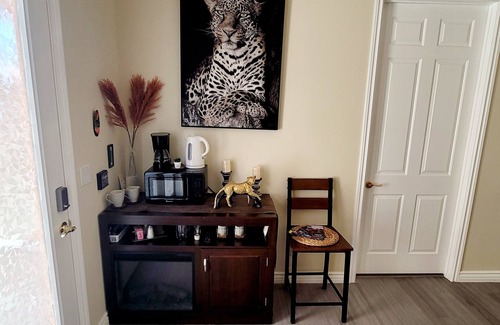 Wyeth Ranch Apartamento | Modern 1 bedroom private suite - FREE parking on premises